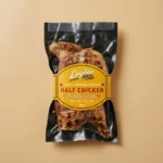 نصف دجاجة مشوية بالكامل على الفحم